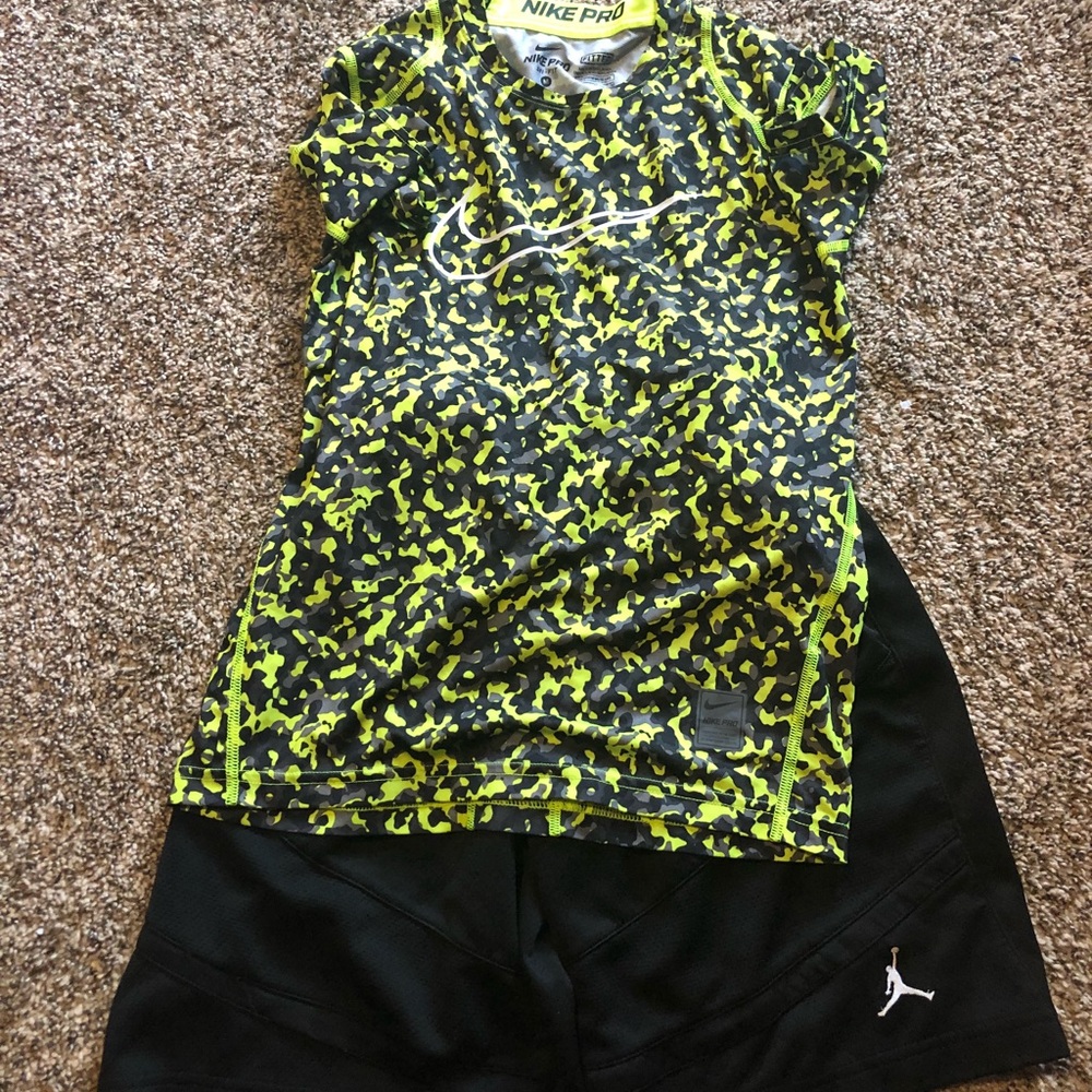 Youth Nike outfit